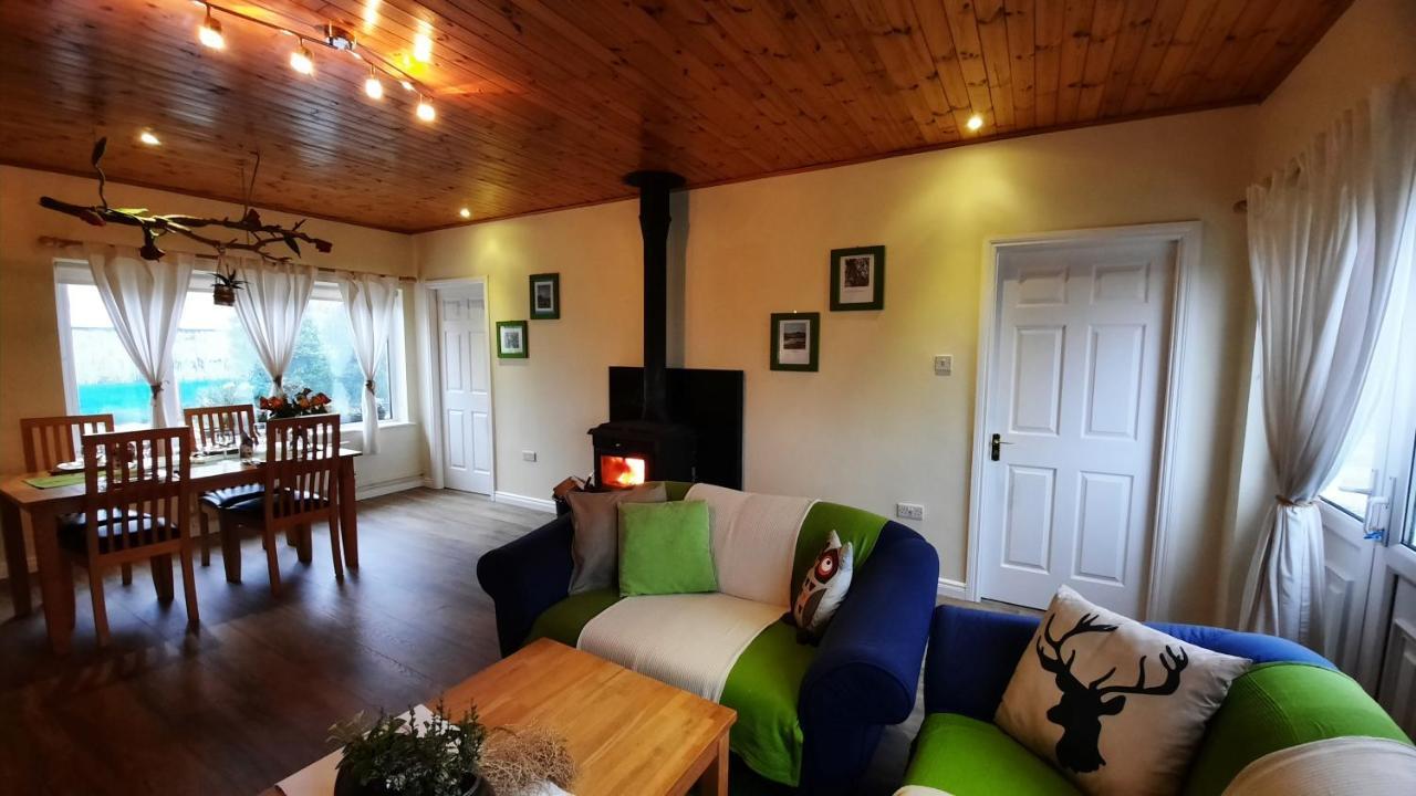 Clifden Wildflower Cottage - Clifden Countryside Lettings エクステリア 写真